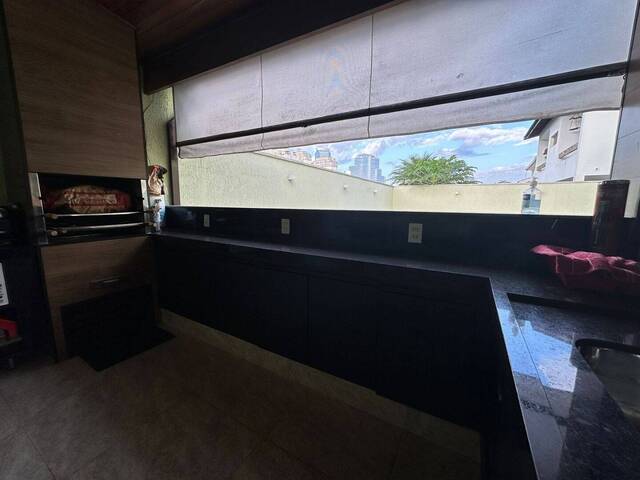 Casa para Venda em Santana de Parnaíba - 3