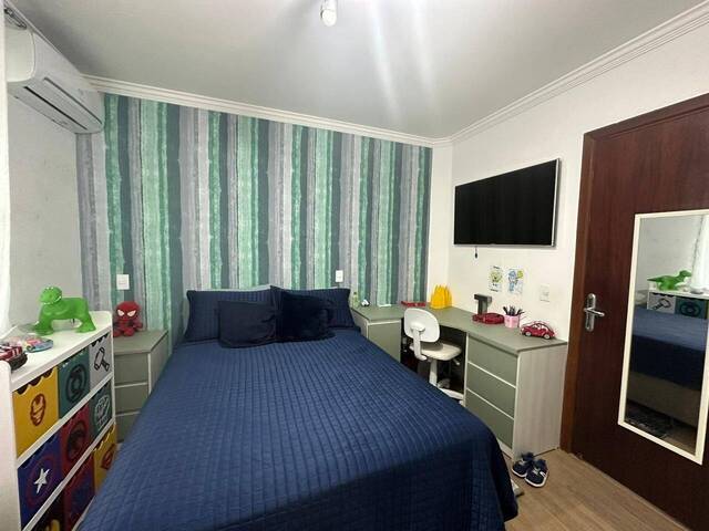 Casa para Venda em Santana de Parnaíba - 4