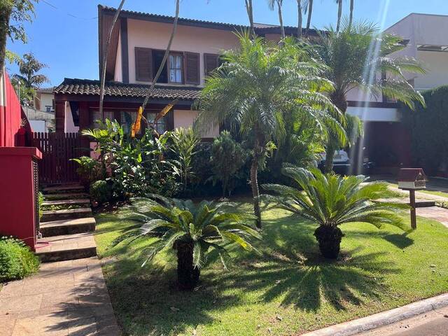 Casa para Venda em Santana de Parnaíba - 2