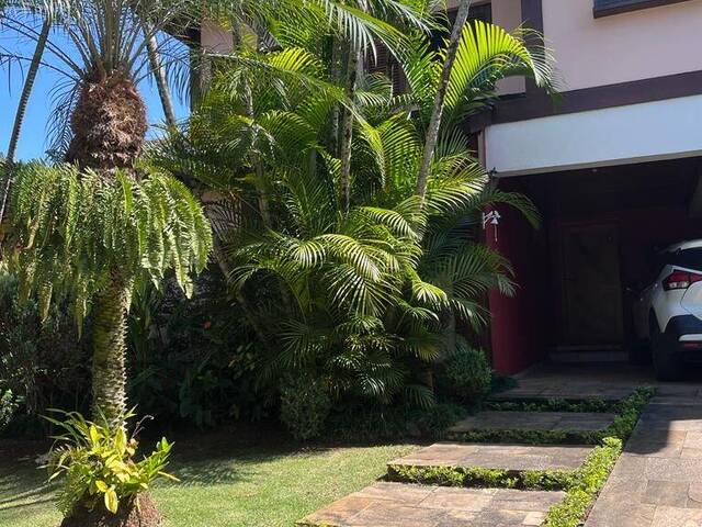 Casa para Venda em Santana de Parnaíba - 4