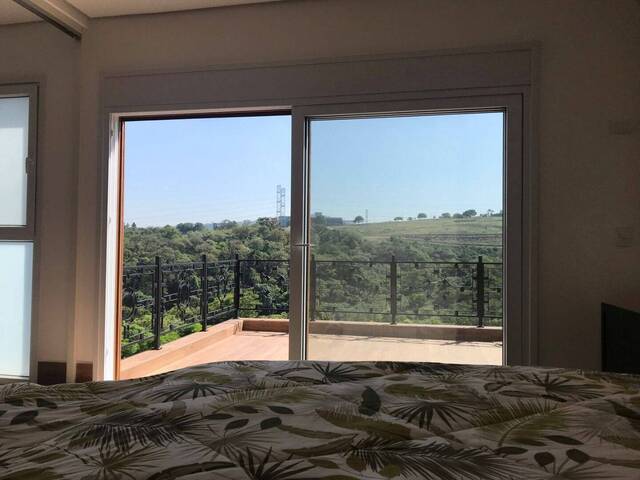 Casa para Venda em Santana de Parnaíba - 4