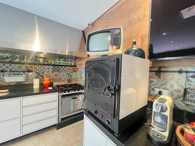 Casa para Venda em Santana de Parnaíba - 2