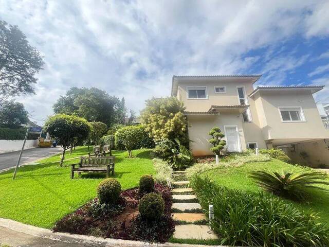 Casa para Venda em Santana de Parnaíba - 3