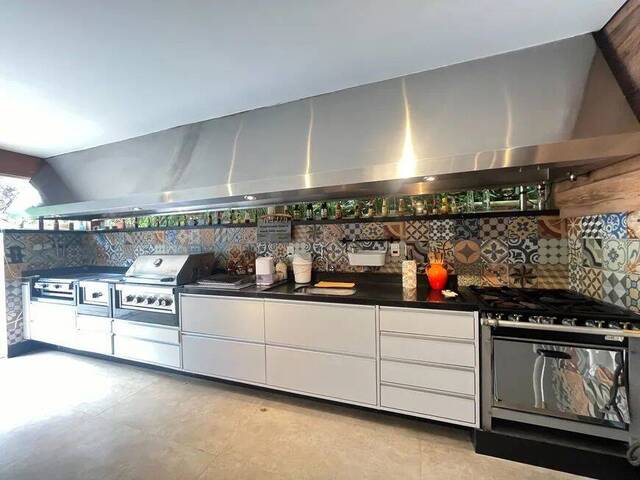 Casa para Venda em Santana de Parnaíba - 4