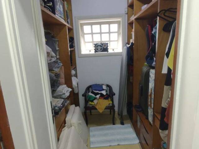 Casa para Venda em Santana de Parnaíba - 5