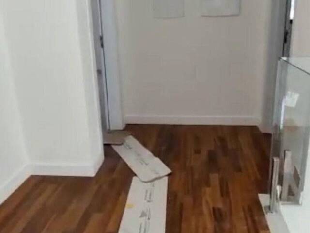 Casa para Venda em Santana de Parnaíba - 5