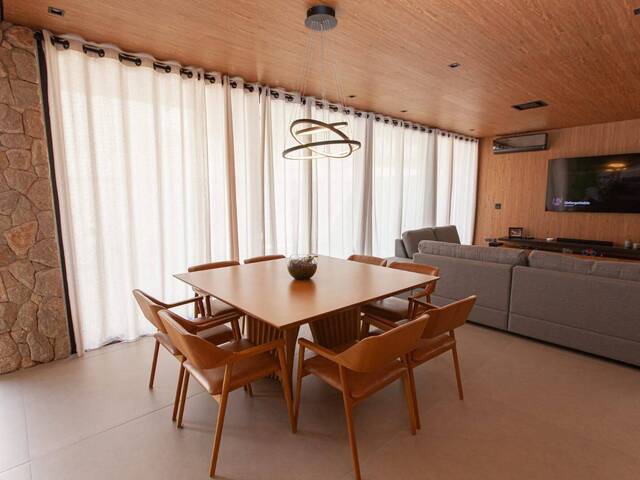 Casa para Venda em Santana de Parnaíba - 2