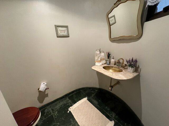 Casa para Venda em Santana de Parnaíba - 4