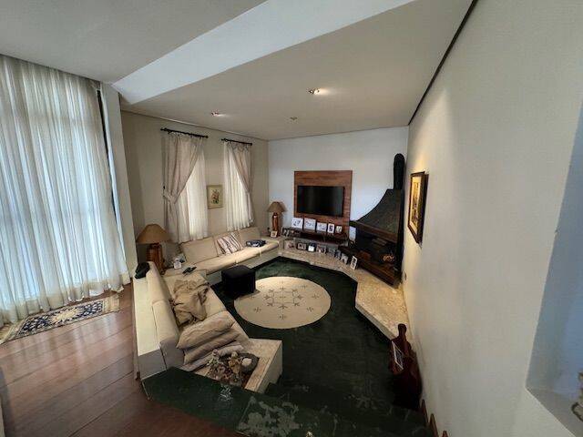 Casa para Venda em Santana de Parnaíba - 5