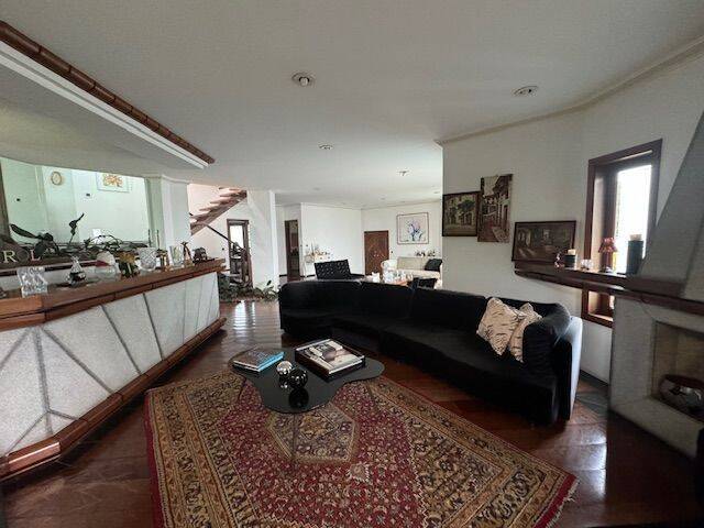 Casa para Venda em Santana de Parnaíba - 3