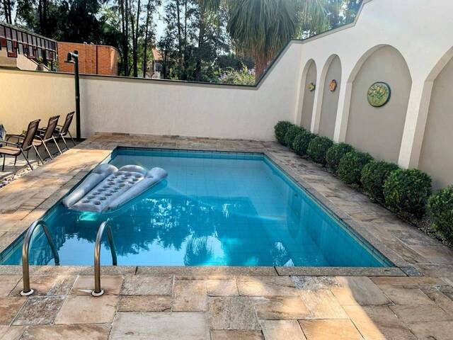 Casa para Venda em Santana de Parnaíba - 2