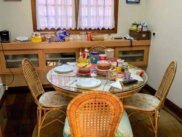 Casa para Venda em Santana de Parnaíba - 4