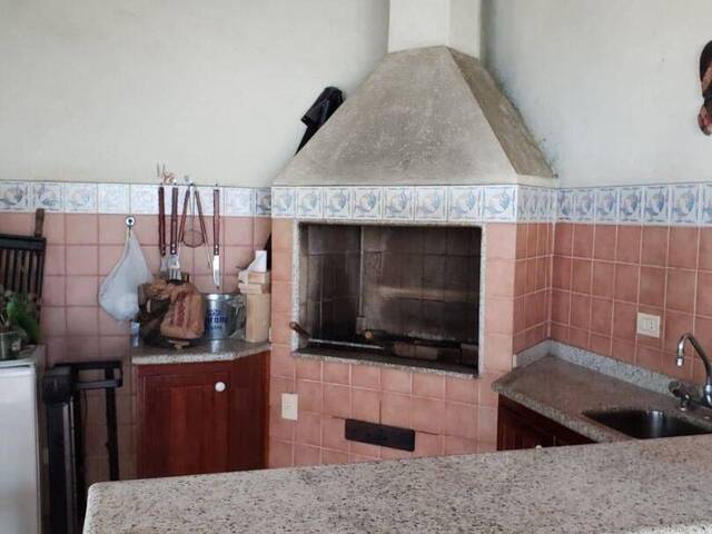 Casa para Venda em Santana de Parnaíba - 2