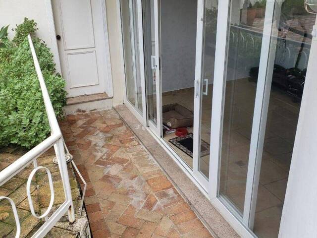 Casa para Venda em Santana de Parnaíba - 4