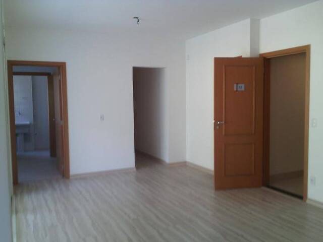Apartamento para Venda em Barueri - 2