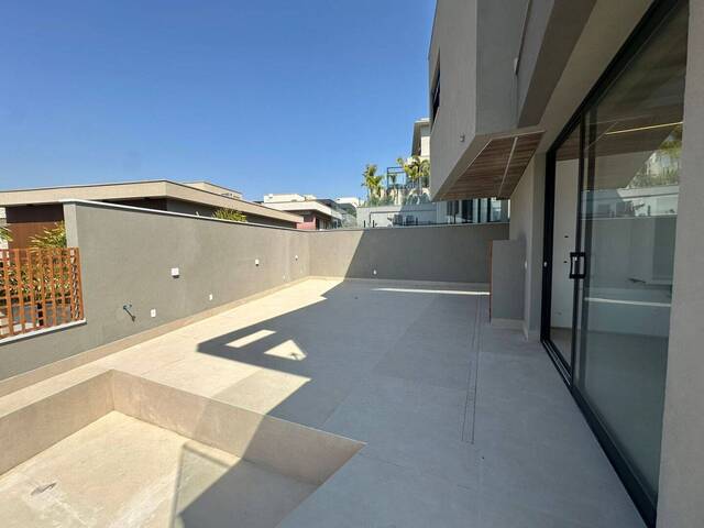 Casa para Venda em Santana de Parnaíba - 2