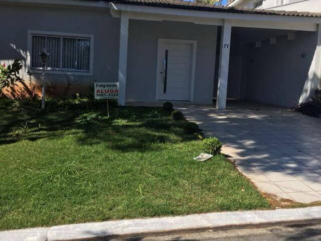 Casa para Locação em Santana de Parnaíba - 2