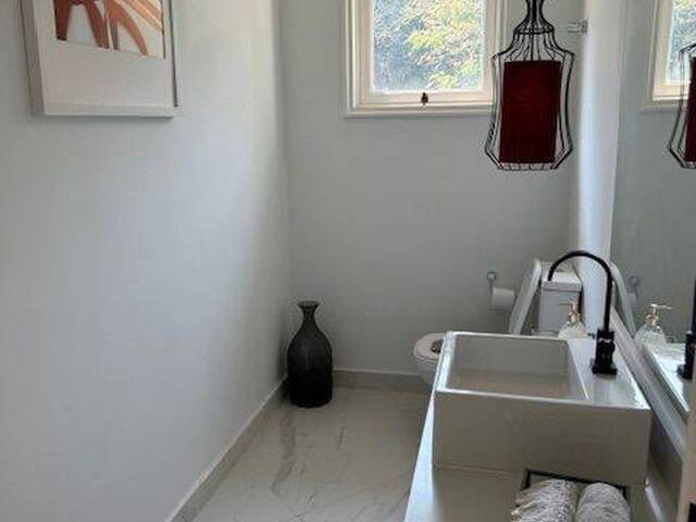 Casa para Venda em Santana de Parnaíba - 2