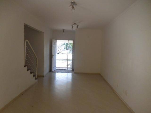 Casa para Venda em Santana de Parnaíba - 4