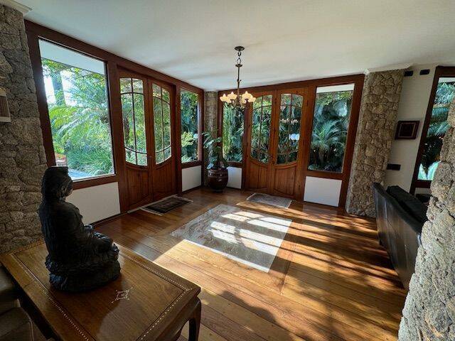 Casa para Venda em Santana de Parnaíba - 3