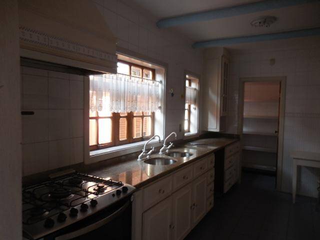 Casa para Venda em Santana de Parnaíba - 2