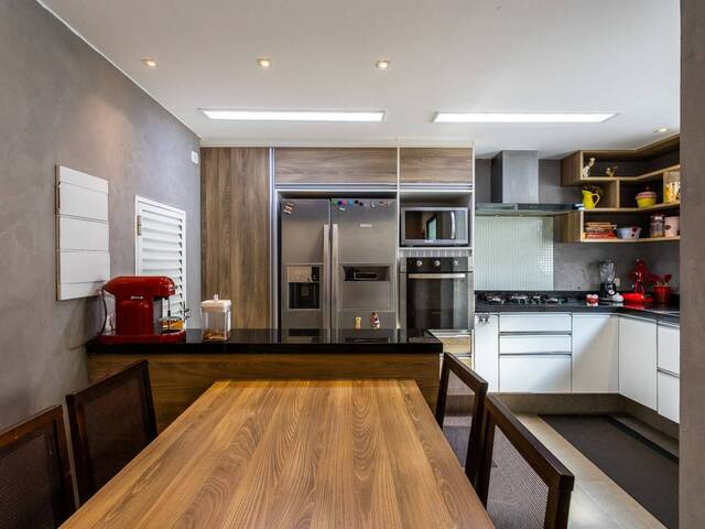 Casa para Venda em Santana de Parnaíba - 4