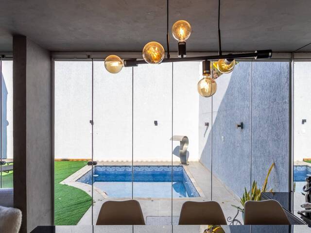 Casa para Venda em Santana de Parnaíba - 5