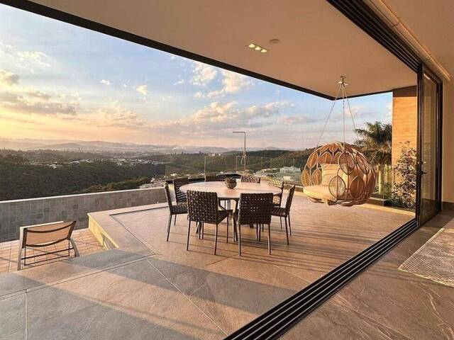 Casa para Venda em Santana de Parnaíba - 5