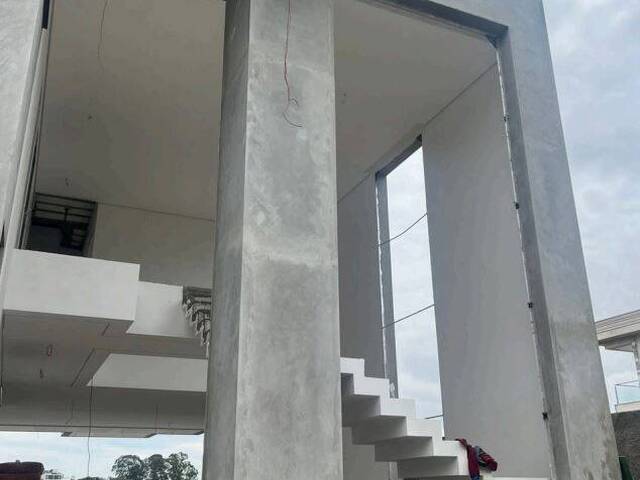 Casa para Venda em Santana de Parnaíba - 3