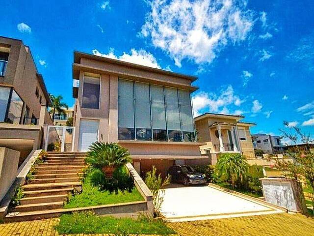 Casa para Venda em Santana de Parnaíba - 3