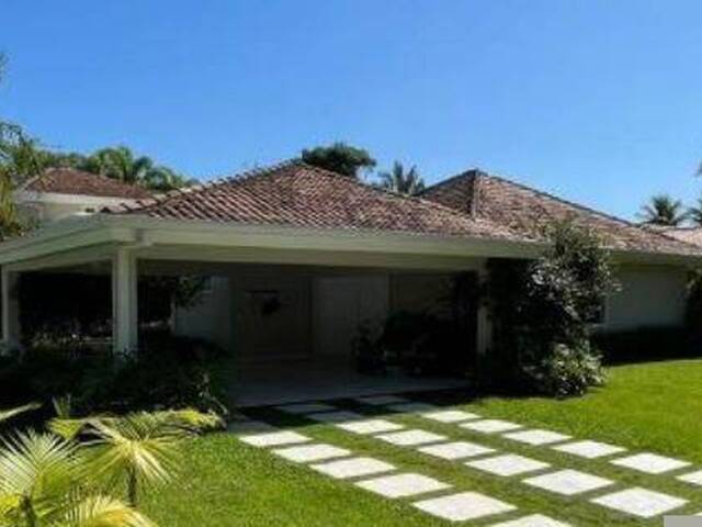 #CA3238 - Casa para Venda em Guarujá - SP