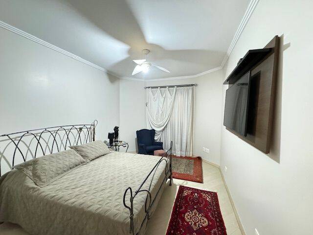 Casa para Venda em Santana de Parnaíba - 3