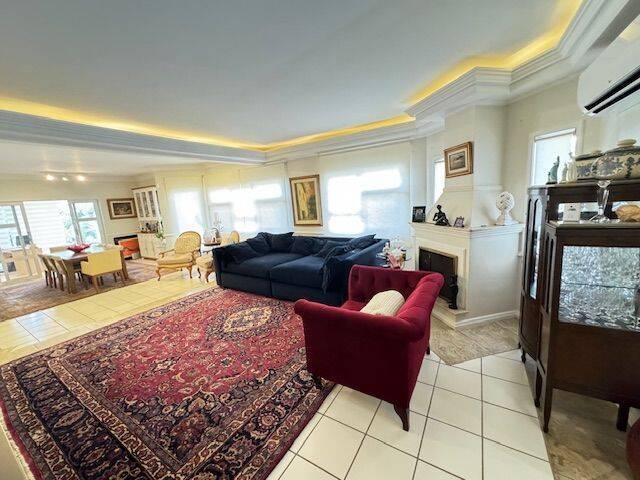 Casa para Venda em Santana de Parnaíba - 3