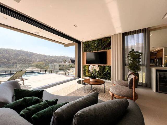 Casa para Venda em Santana de Parnaíba - 2