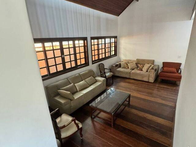 Casa para Venda em Santana de Parnaíba - 2