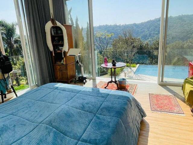 Casa para Venda em Santana de Parnaíba - 2