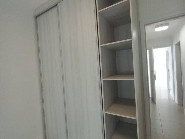 Apartamento para Locação em Santana de Parnaíba - 2