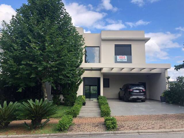 Casa para Venda em Santana de Parnaíba - 3