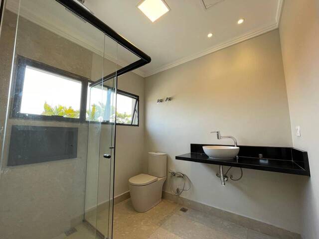 Casa para Venda em Santana de Parnaíba - 3