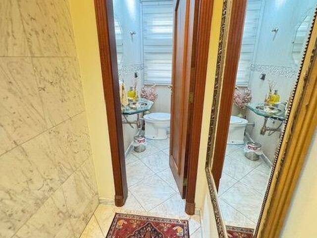 Casa para Venda em Santana de Parnaíba - 4