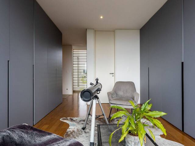 Casa para Venda em Santana de Parnaíba - 3