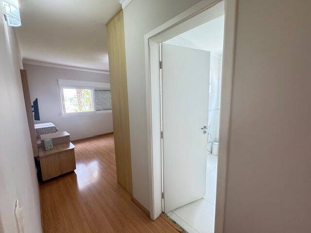 Casa para Venda em Santana de Parnaíba - 3