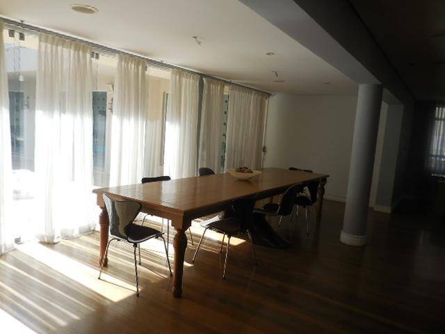 Casa para Venda em Santana de Parnaíba - 5