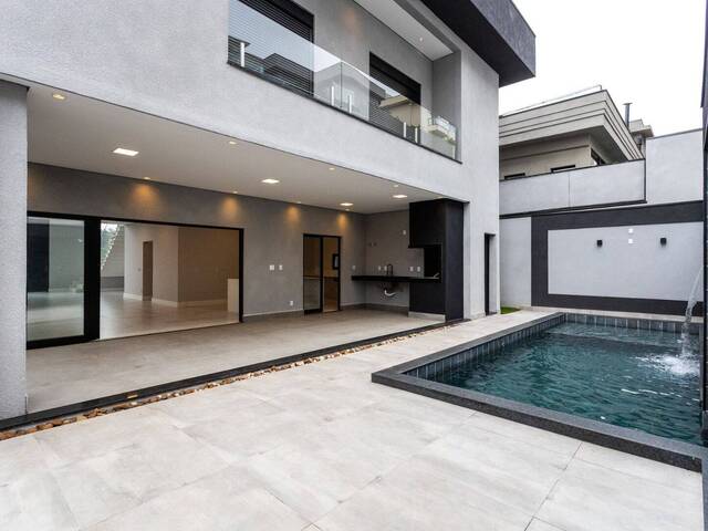 Casa para Venda em Santana de Parnaíba - 5