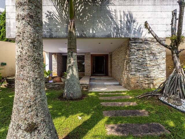 #CA3286 - Casa para Venda em Santana de Parnaíba - SP