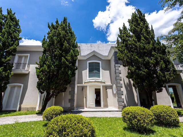 Casa para Locação em Santana de Parnaíba - 2