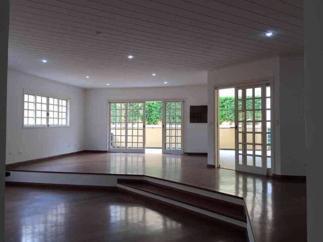 Casa para Locação em Santana de Parnaíba - 5