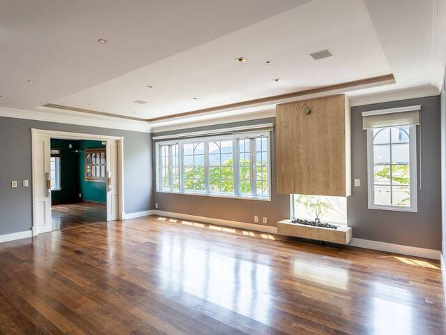 Casa para Venda em Santana de Parnaíba - 2