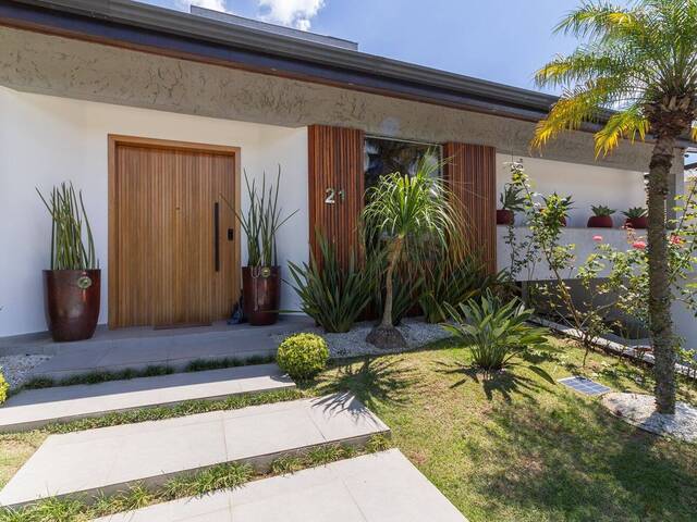 Casa para Venda em Santana de Parnaíba - 3