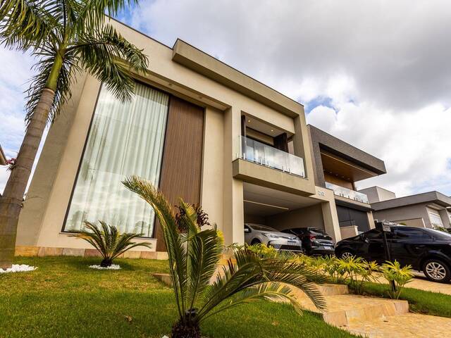 Casa para Venda em Santana de Parnaíba - 2